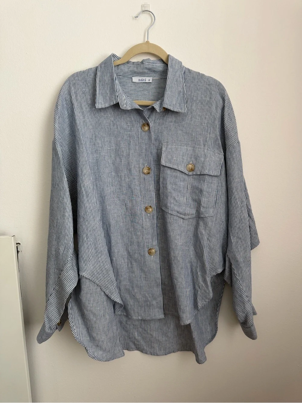 Nati Boutique Melony Linen Button Down in Light Blue Atripe